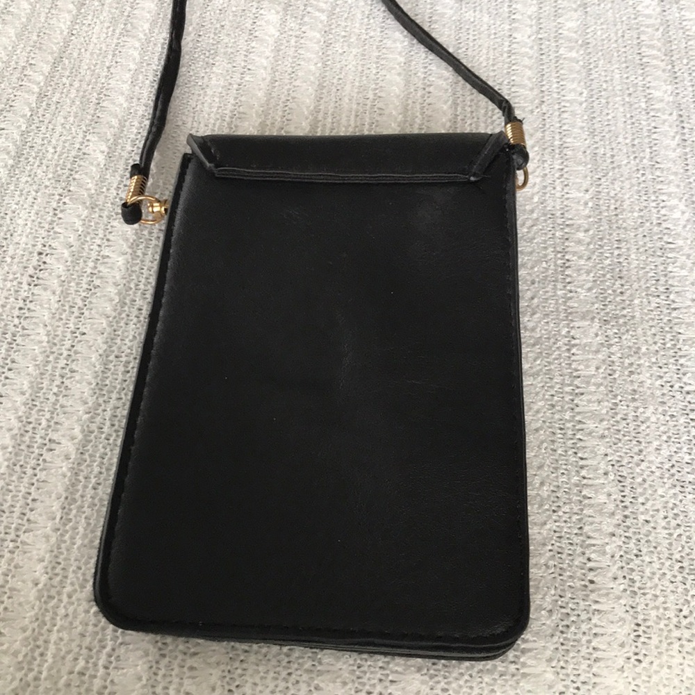 Mini cross body bag- like new! - Picture 3 of 4
